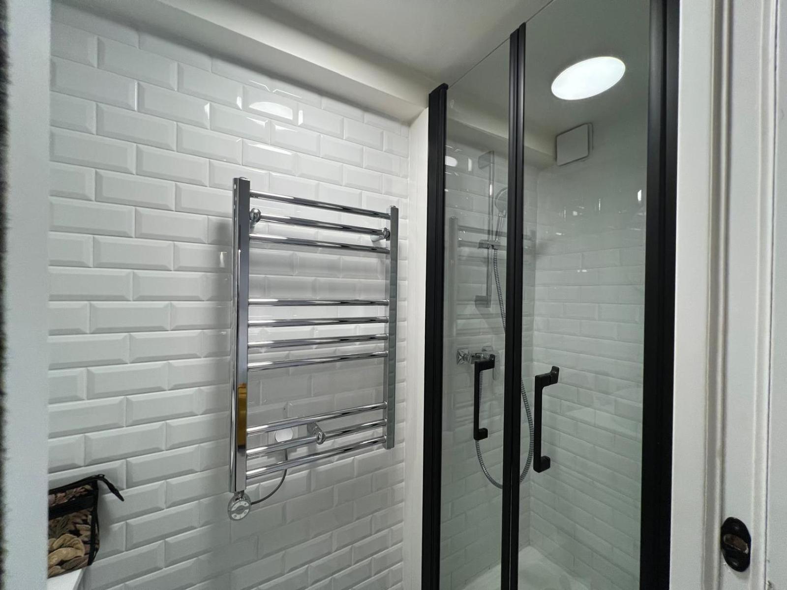 Appartement Design Quartier Montmartre-Sacre-Coeur! Paris Xviiie Luaran gambar
